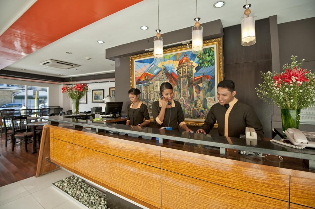 M Citi Suites Cebu Exterior photo